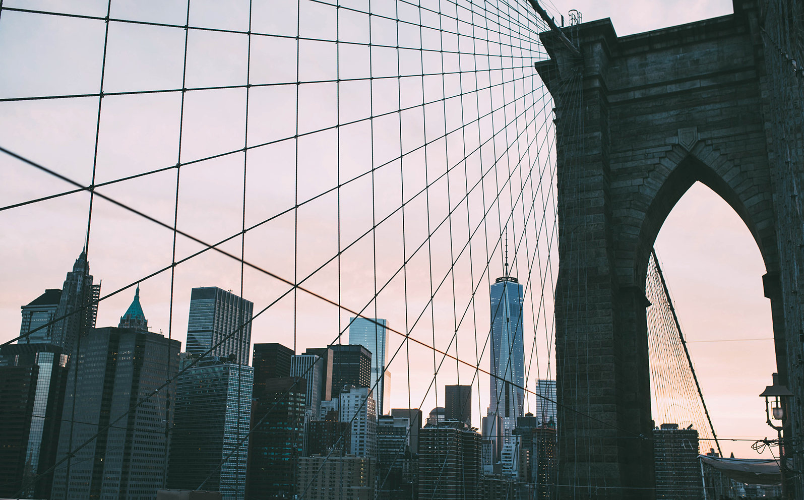 Brooklyn bridge in the evening